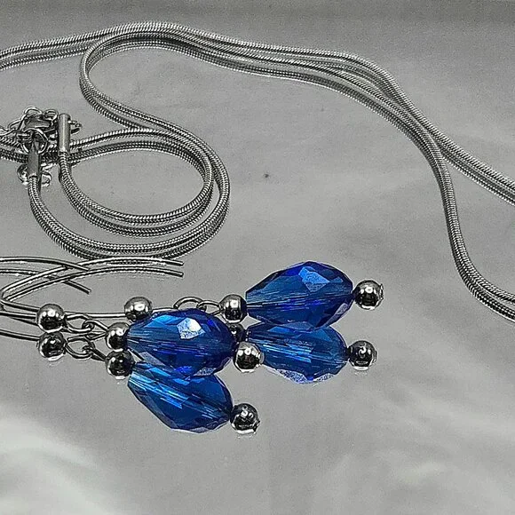 Stainless Steel Cobalt Blue Crystal Necklace and Earings Set - Picture 6 of 12